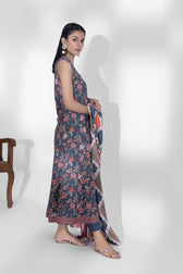 Img_sapphire_winter_2022_awwal_boutique
