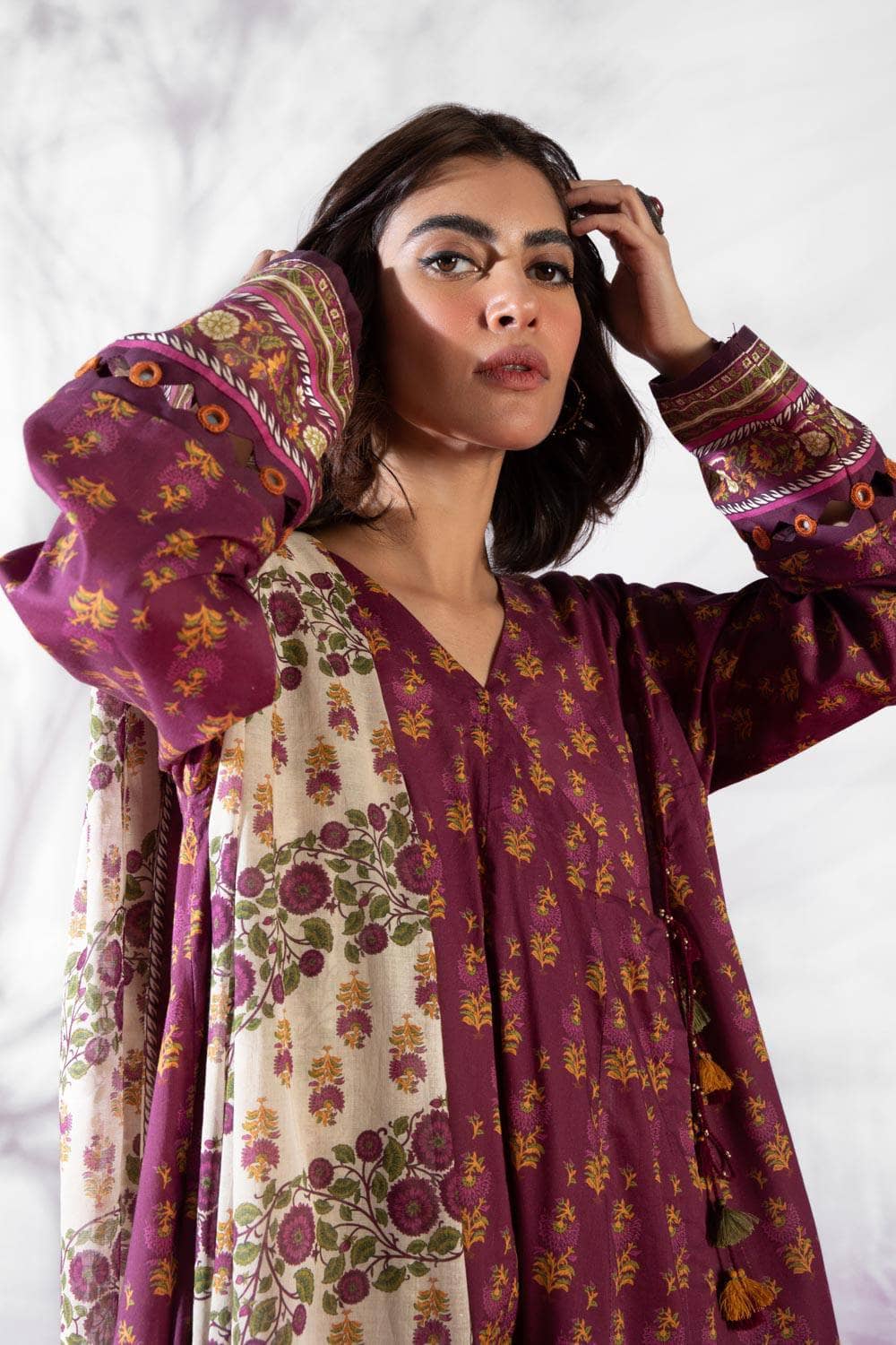 Img_sapphire_lawn_22_awwal_boutique
