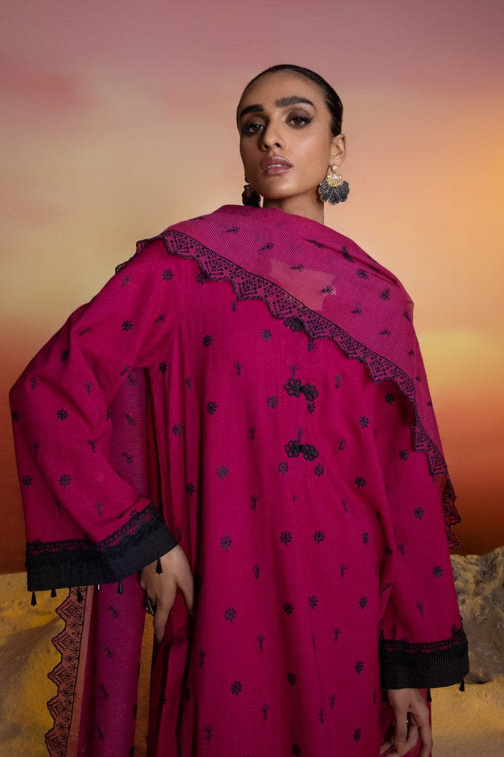 img_sapphire_lawn_2022_awwal_boutique