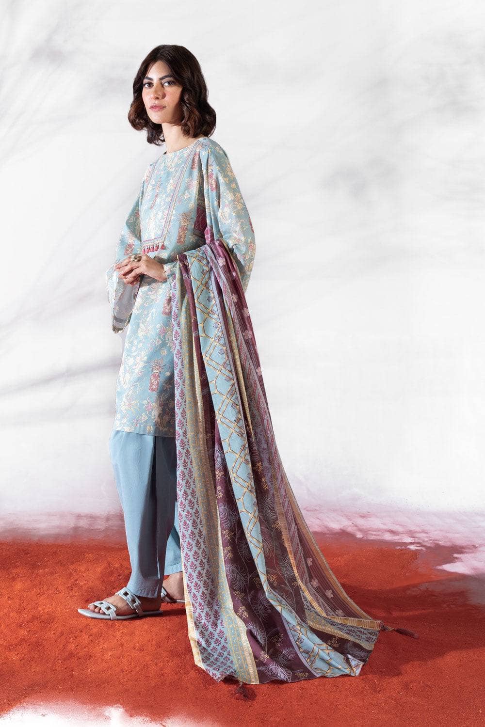img_sapphire_lawn_22_awwal_boutique