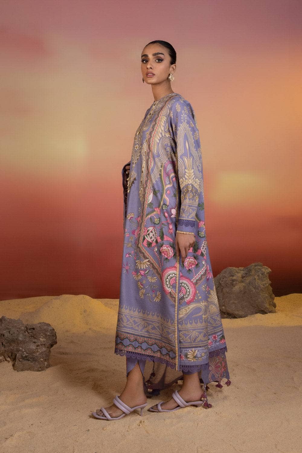 img_sapphire_lawn_22_awwal_boutique