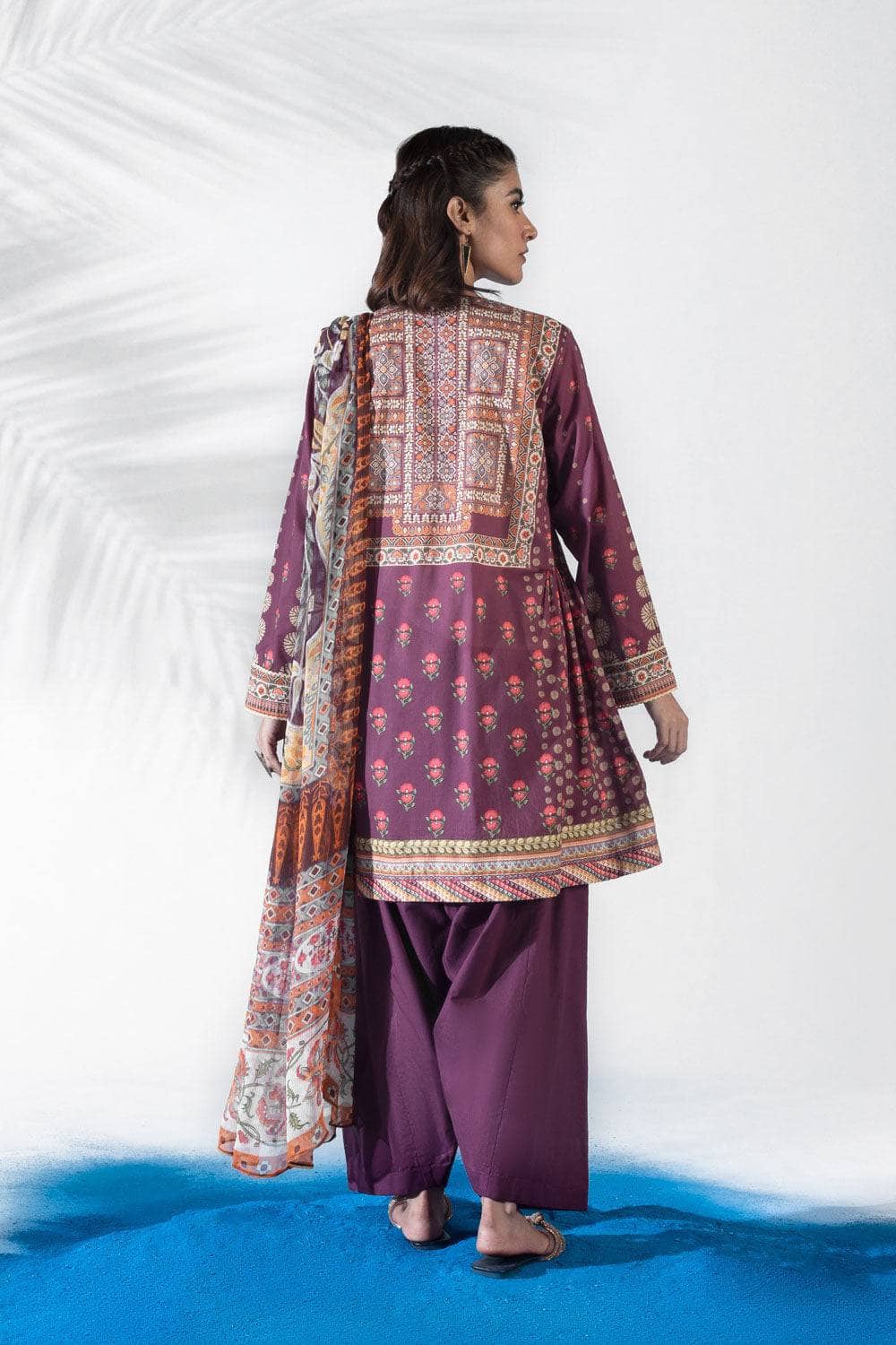 img_sapphire_lawn_22_awwal_boutique