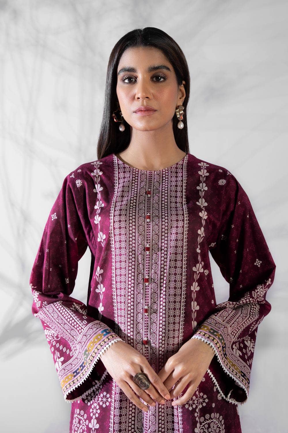 Img_sapphire_lawn_22_awwal_boutique