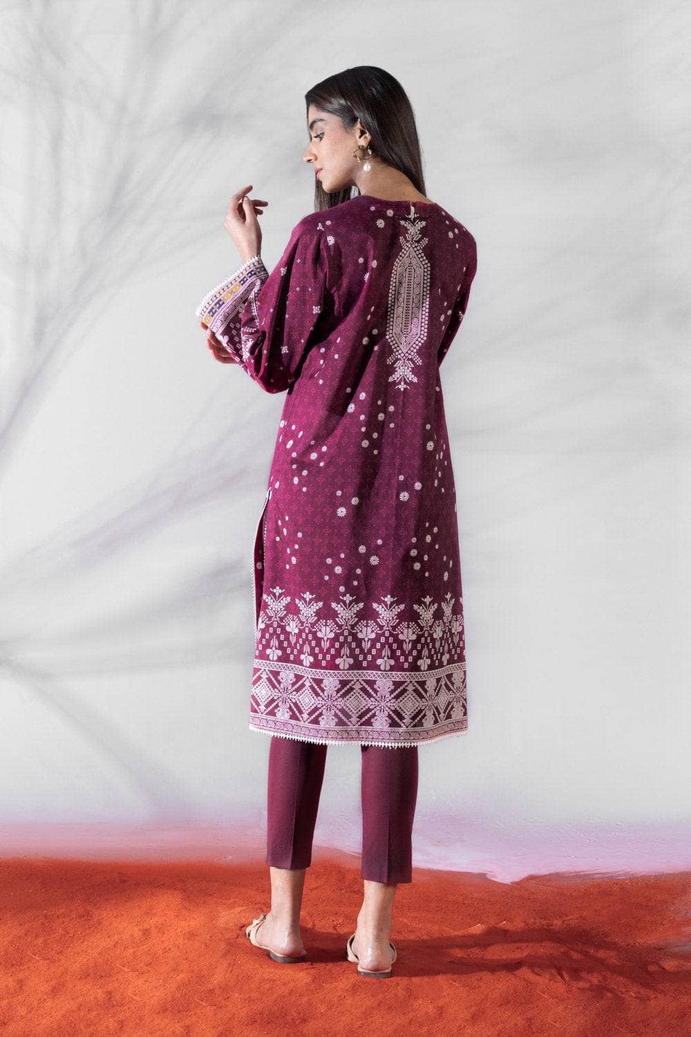 Img_sapphire_lawn_22_awwal_boutique