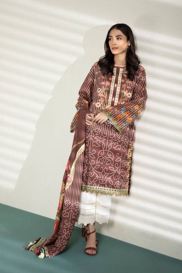 img_sapphire_day_to_day_khaddar_awwal_boutique