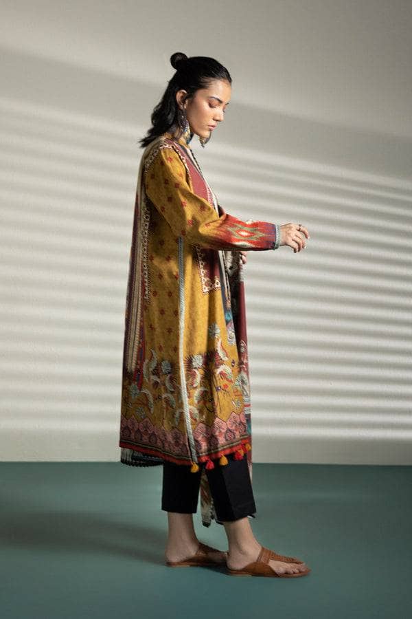 img_sapphire_day_to_day_khaddar_awwal_boutique
