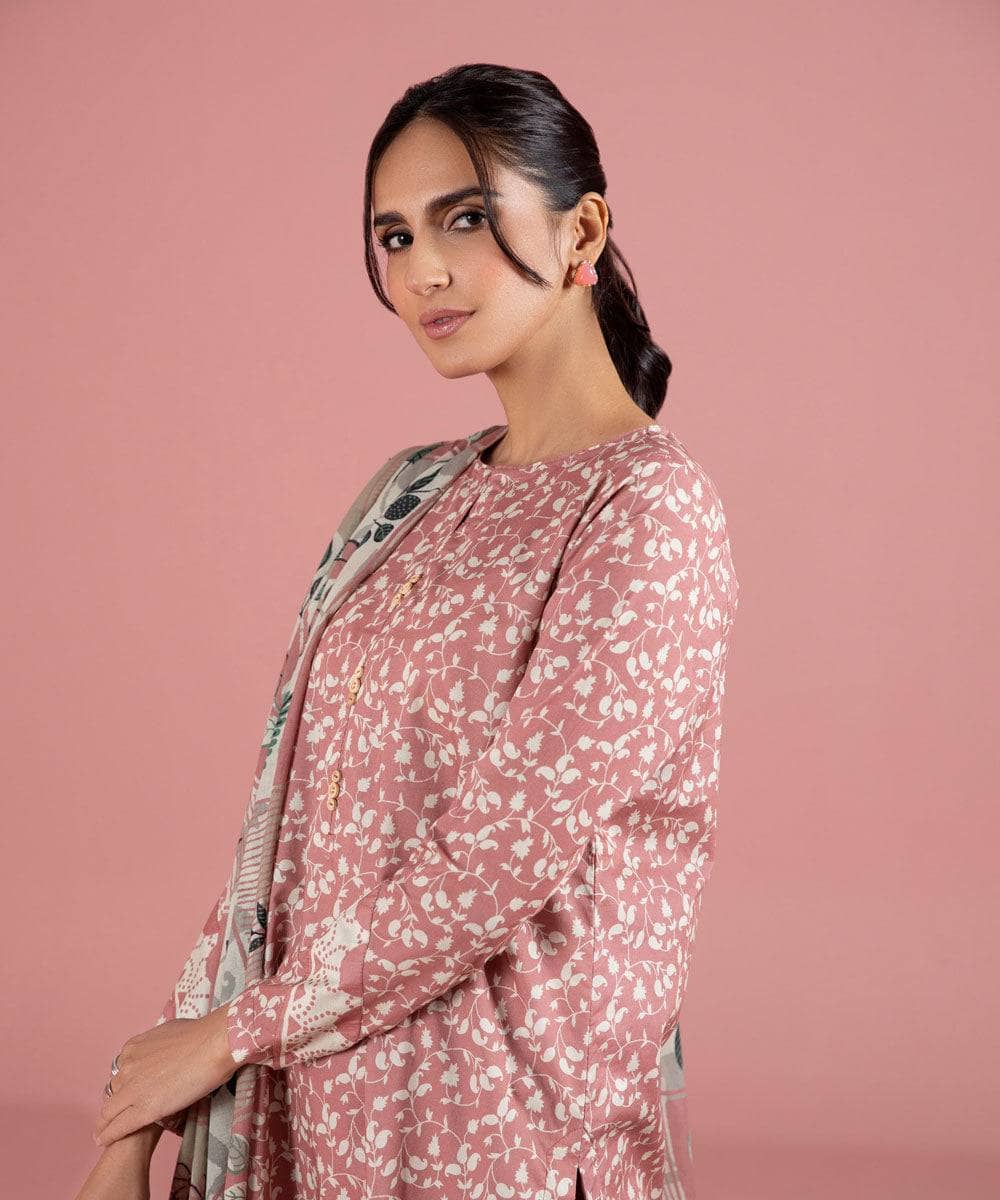 img_sapphire_lawn_23_awwal_boutique