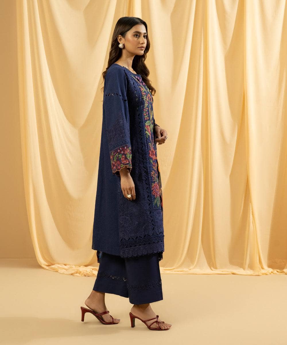 img_sapphire_lawn_23_awwal_boutique