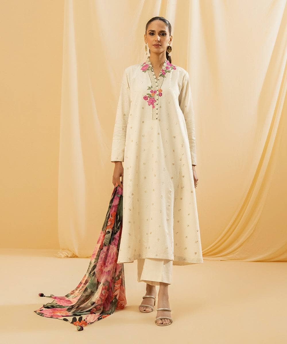 img_sapphire_lawn_23_awwal_boutique