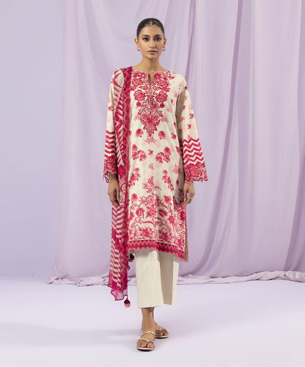 img_sapphire_lawn_23_awwal_boutique