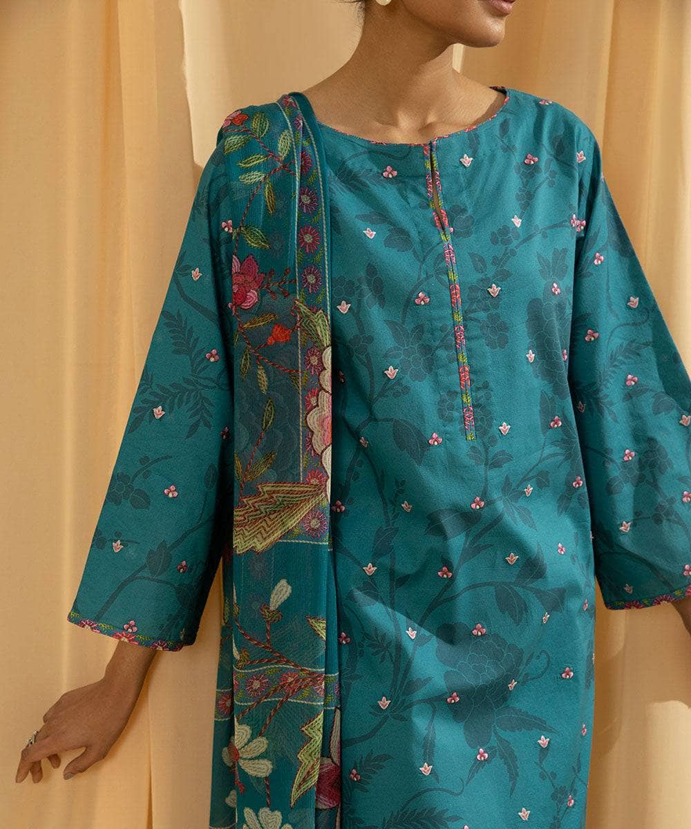 img_sapphire_lawn_23_awwal_boutique