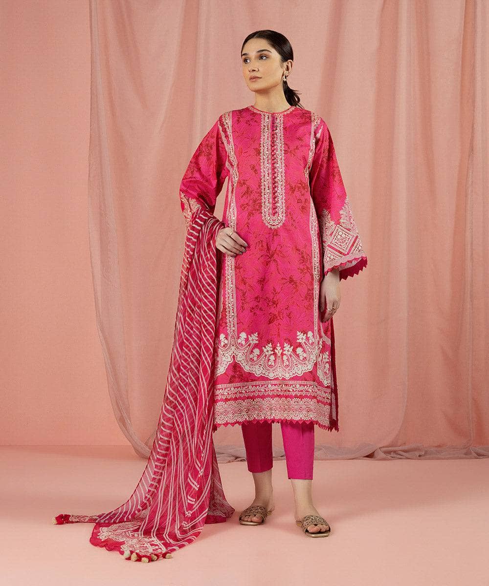 img_sapphire_lawn_23_awwal_boutique