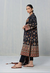img_sapphire_intermix_awwal_boutique