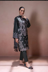 img_sapphire_intermix_2022_awwal_boutique