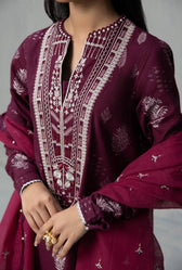 img_sapphire_intermix_2022_awwal_boutique