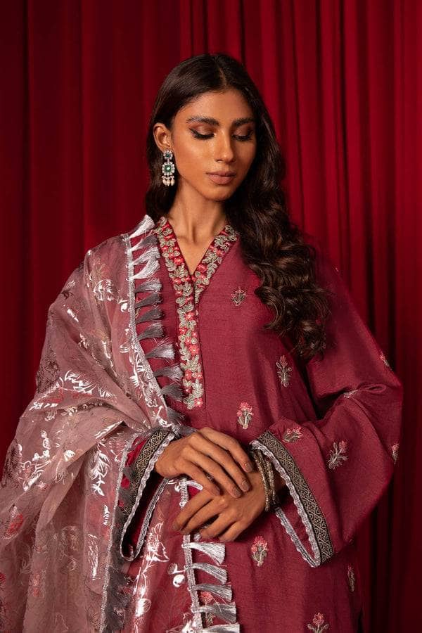 img_sapphire_silk_22_awwal_boutique