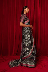 img_sapphire_silk_22_awwal_boutique