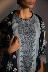 Img_sapphire_winter_2022_awwal_boutique