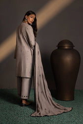 Img_sapphire_winter_2022_awwal_boutique