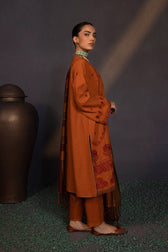 Img_sapphire_winter_2022_awwal_boutique
