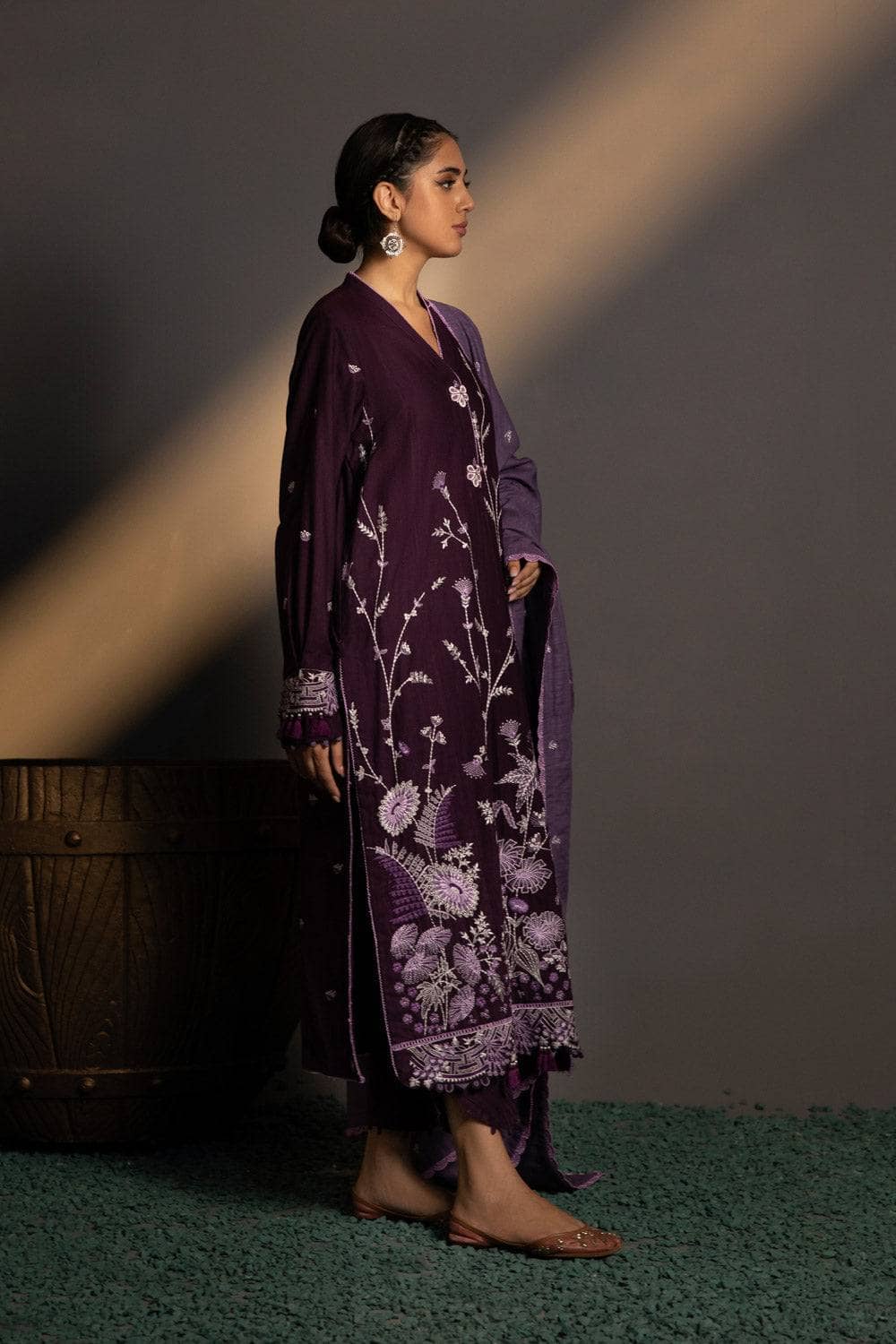 Img_sapphire_winter_2022_awwal_boutique