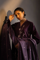 Img_sapphire_winter_2022_awwal_boutique