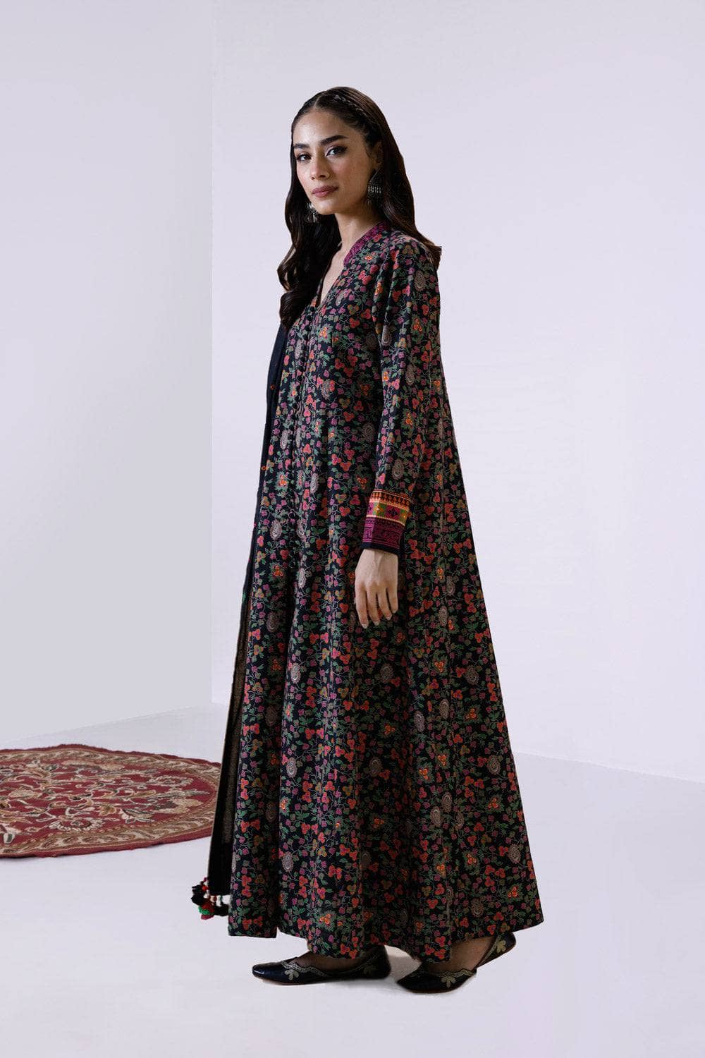 img_sapphire_winter_2022_awwal_boutique