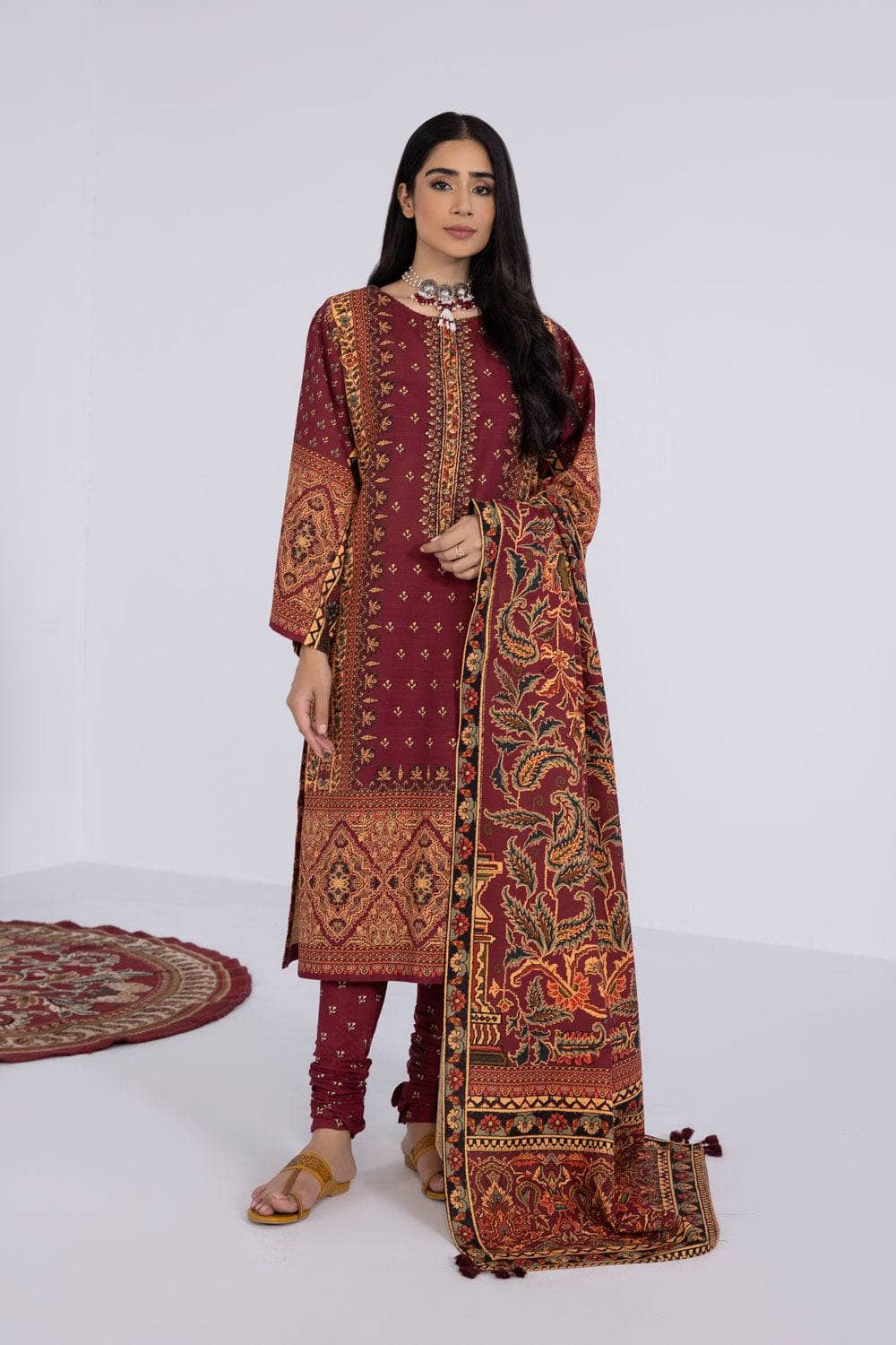 img_sapphire_winter_2022_awwal_boutique