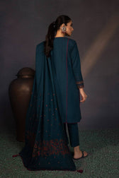 img_sapphire_winter_2022_awwal_boutique