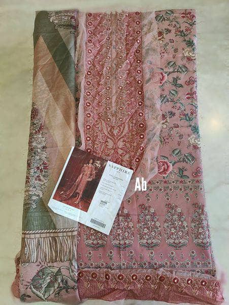 img_open_pic_sapphire_silk_22_awwal_boutique