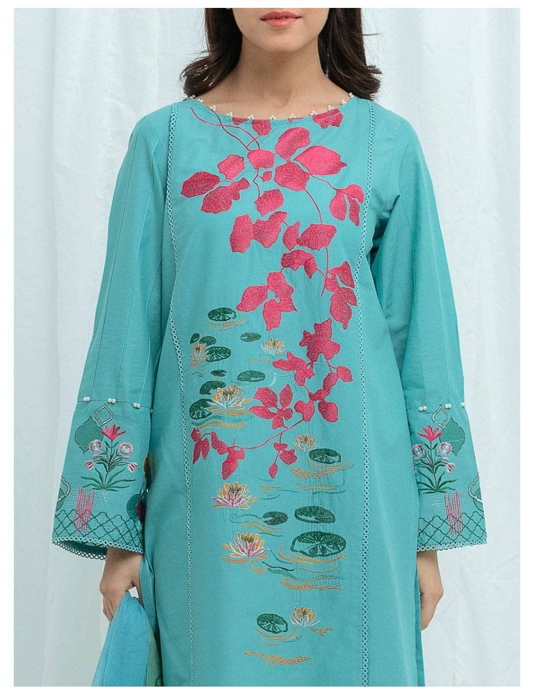 img_beechtree_lawn_2021_awwal_boutique