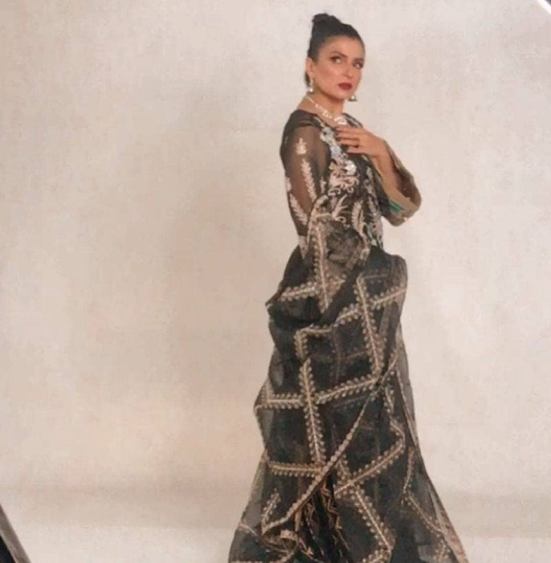 img_maryam_n_maria_freesia_wedding_bridal_awwal_boutique