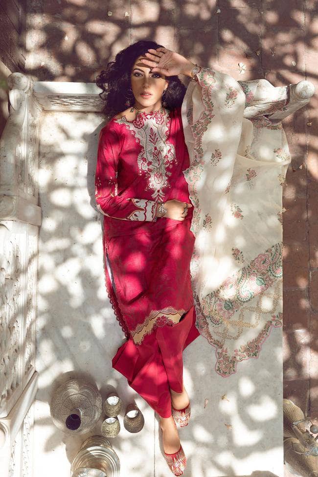 img_kinaar_lawn_by_shiza_hassan_2021_awwal_boutique
