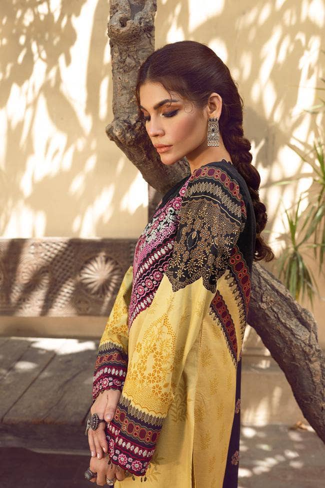 img_kinaar_lawn_by_shiza_hassan_2021_awwal_boutique