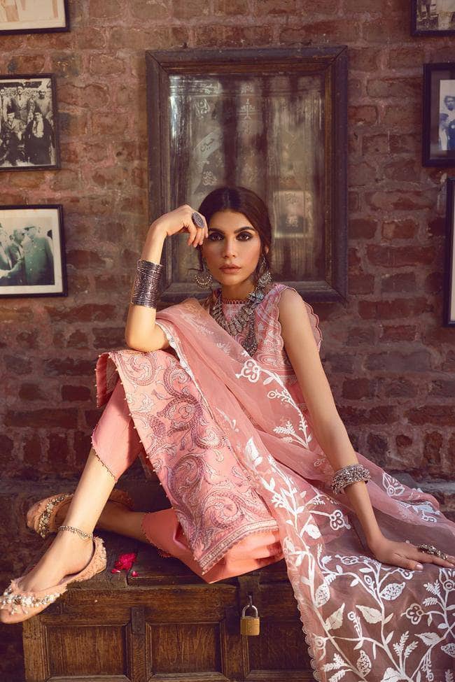 img_kinaar_lawn_by_shiza_hassan_2021_awwal_boutique
