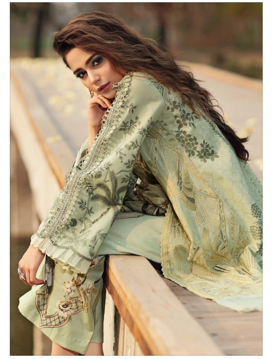 img_shiza_hassan_lawn_collection_awwal_boutique