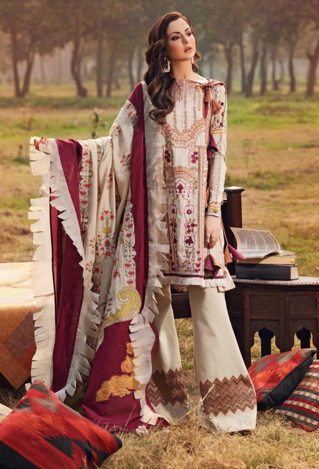 img_shiza_hassan_lawn_collection_awwal_boutique
