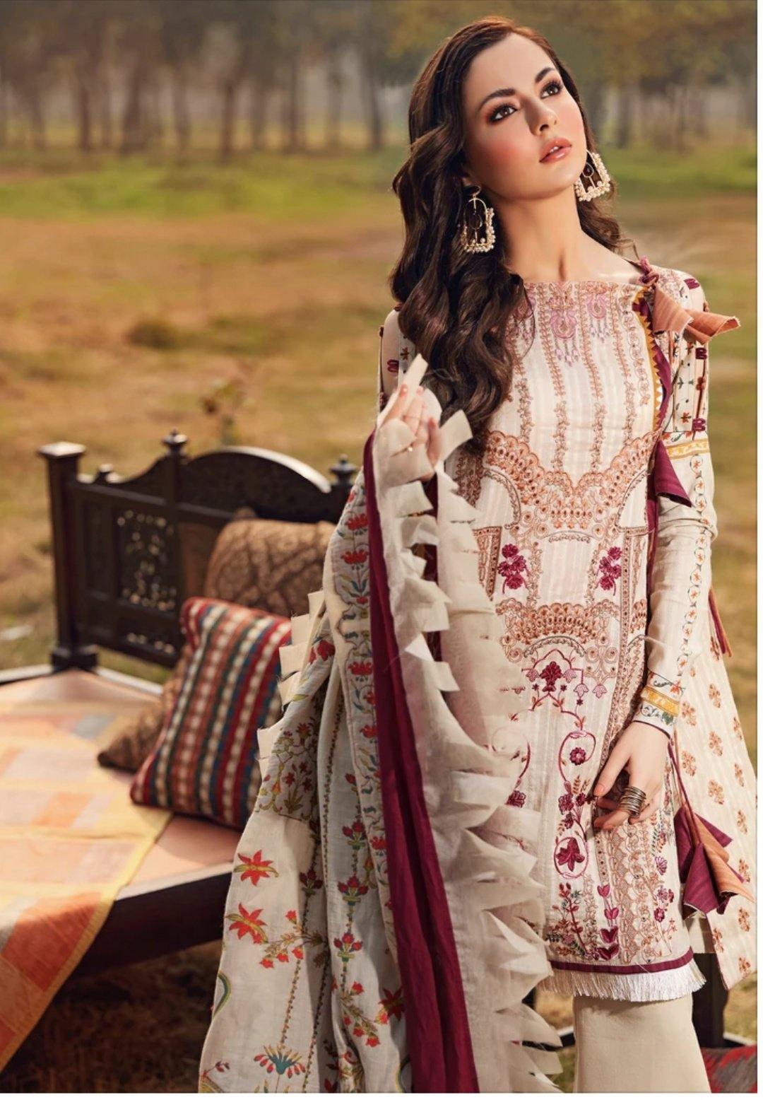 img_shiza_hassan_lawn_collection_awwal_boutique