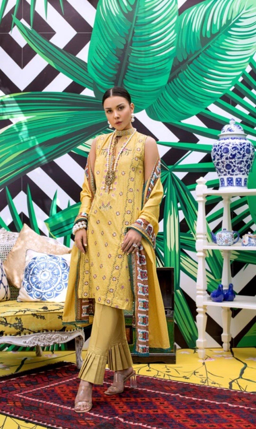 img_signature_icon_awwal_boutique_z_s_textiles_less_range