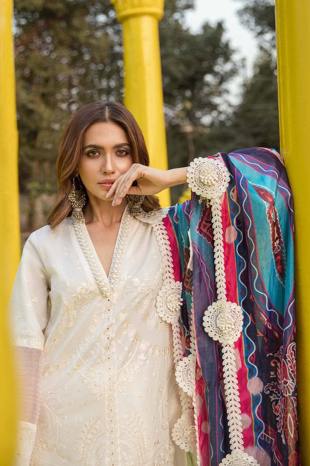 img_so_kamal_luxury_lawn_2021_awwal_boutique