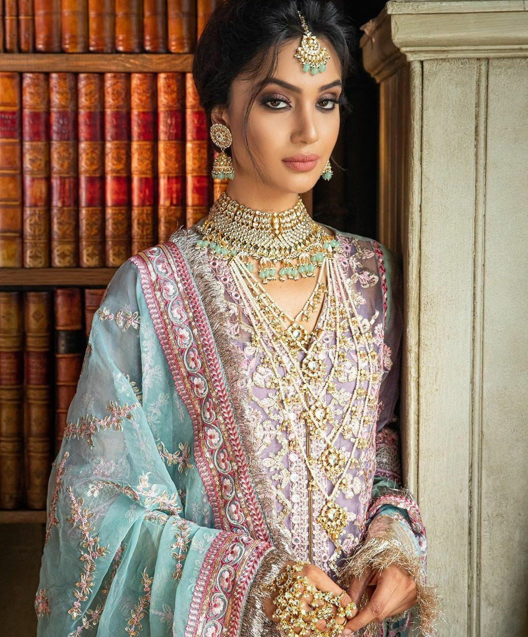 img_sobia_nazir_nayaab_chiffon_collection_awwal_boutique