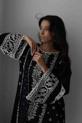 img_sobia_nazir_monochrome_lawn_2021_awwal_boutique