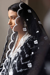 img_sobia_nazir_monochrome_lawn_2021_awwal_boutique