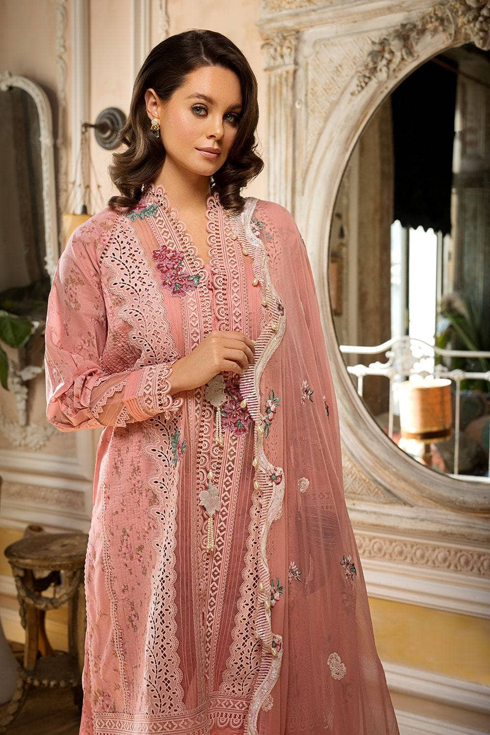 img_sobia_nazir_lawn_23_awwal_boutique