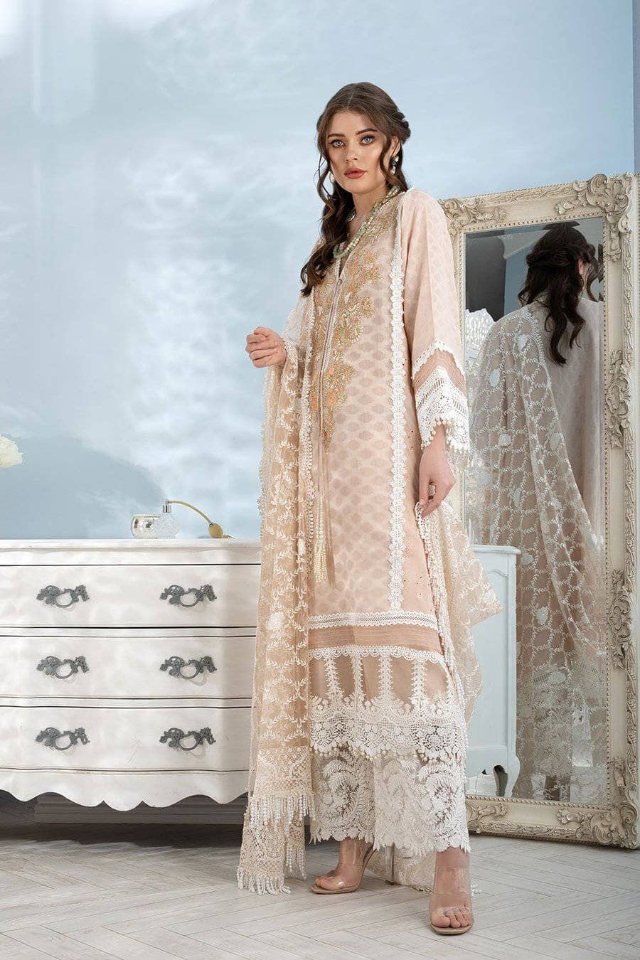 img_sobia_nazir_lawn_collection_2021_awwal_boutique