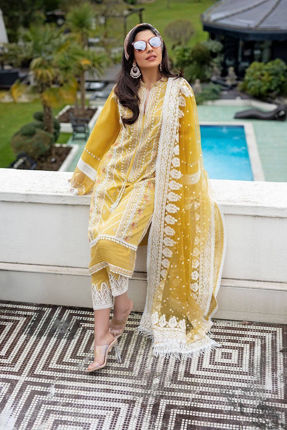 img_sobia_nazir_lawn_collection_2021_awwal_boutique