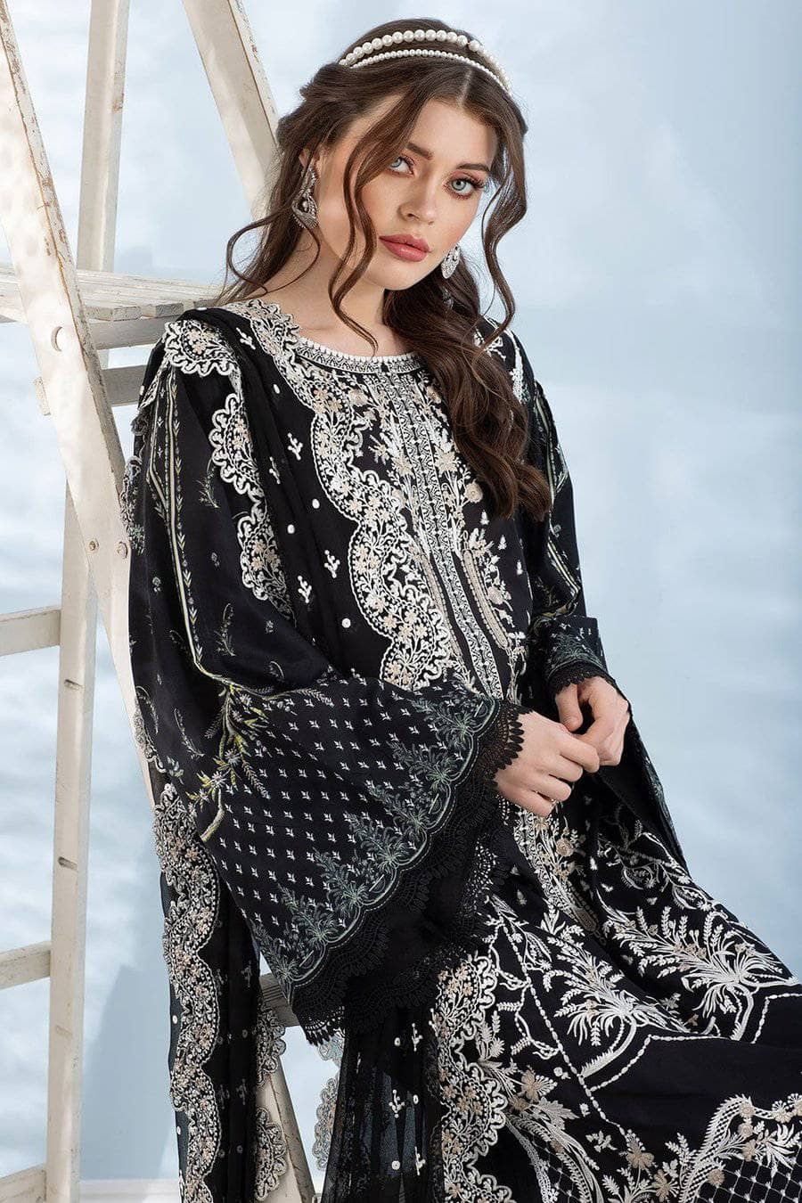 img_sobia_nazir_lawn_collection_2021_awwal_boutique