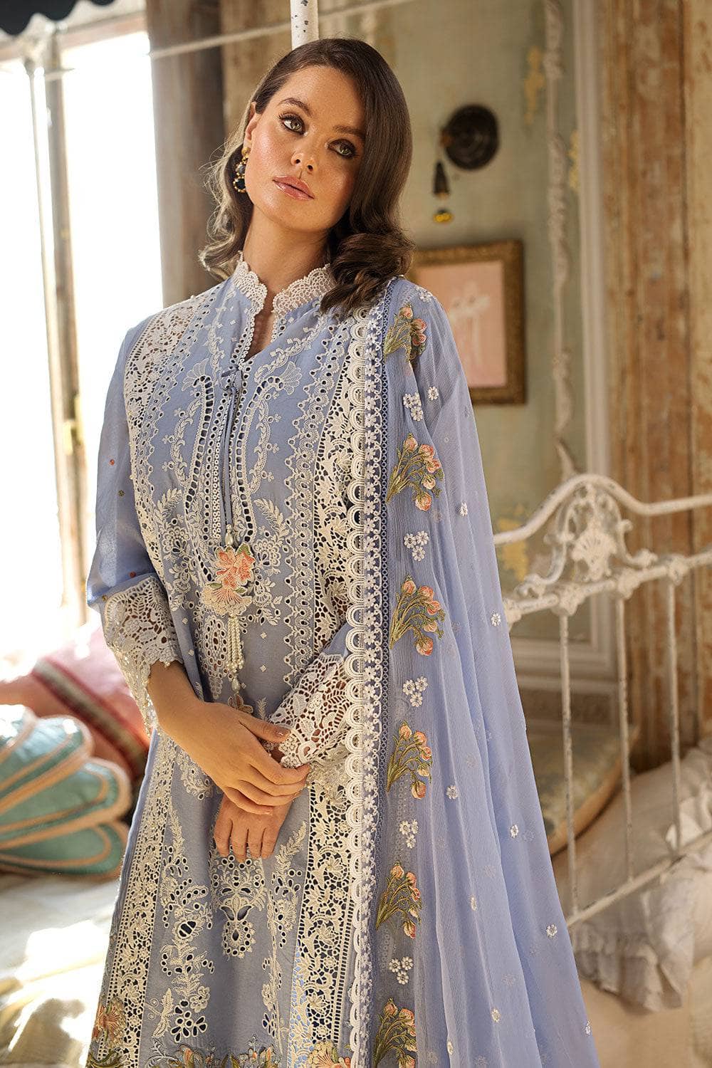 img_sobia_nazir_lawn_23_awwal_boutique