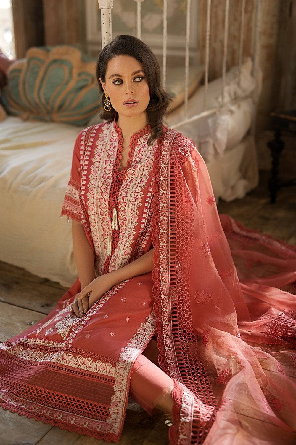 img_sobia_nazir_lawn_23_awwal_boutique