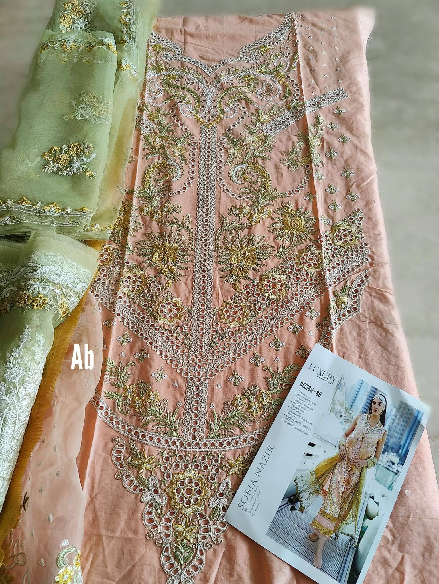 img_open_pic_sobia_nazir_lawn_2022awwal_boutique